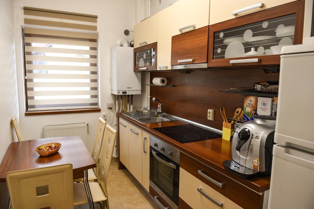 Modern Apartment Near City Center คลูจ-นาโปกา ภายนอก รูปภาพ